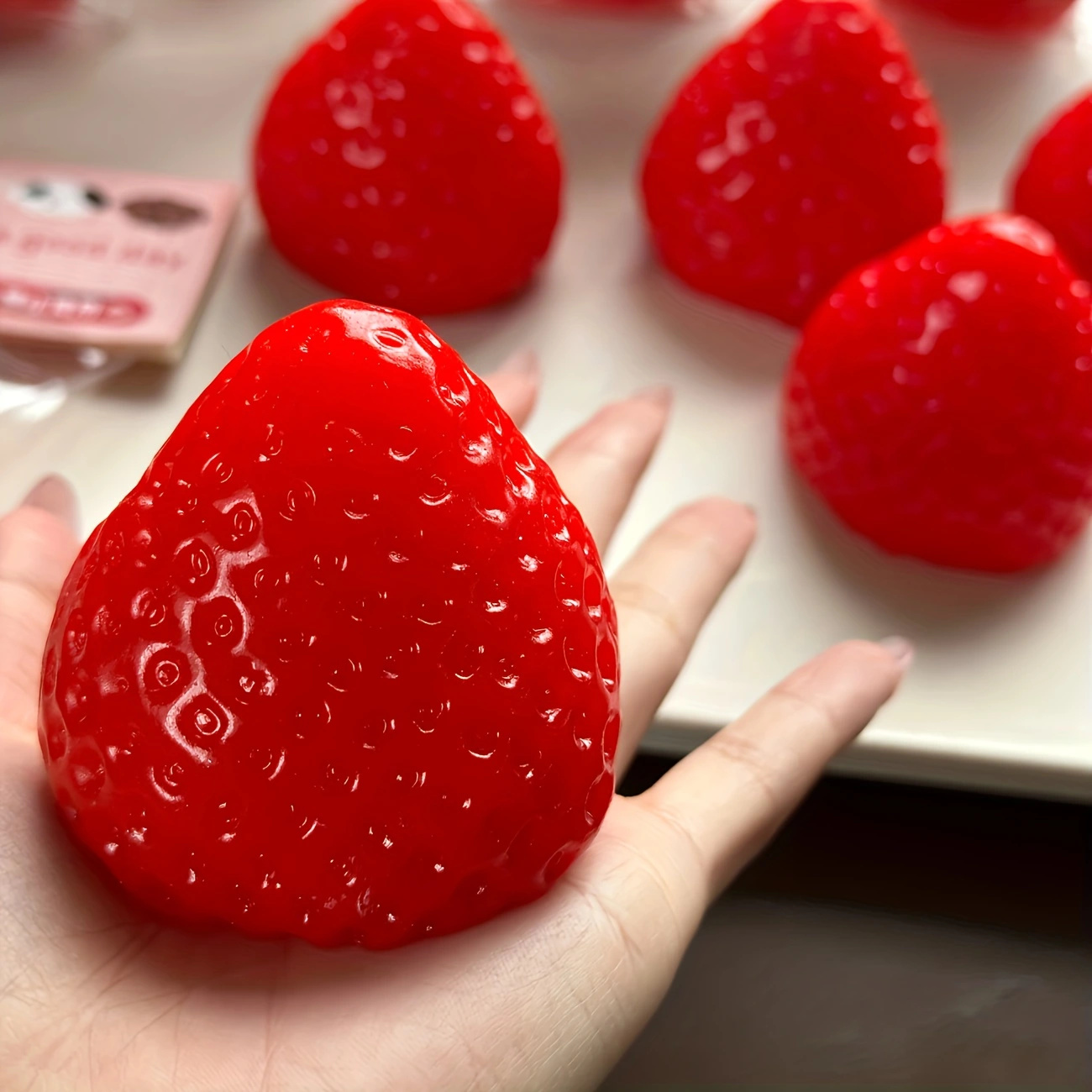 1Pc Squishy Big Strawberry Squ - Kids Toys Entertainer recensione e prezzo