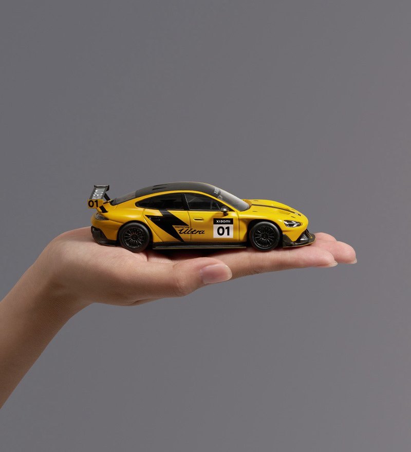 New In Stock Xiaomi 1:43 Yu7 S - Xiaomi Kids Toys recensione e prezzo