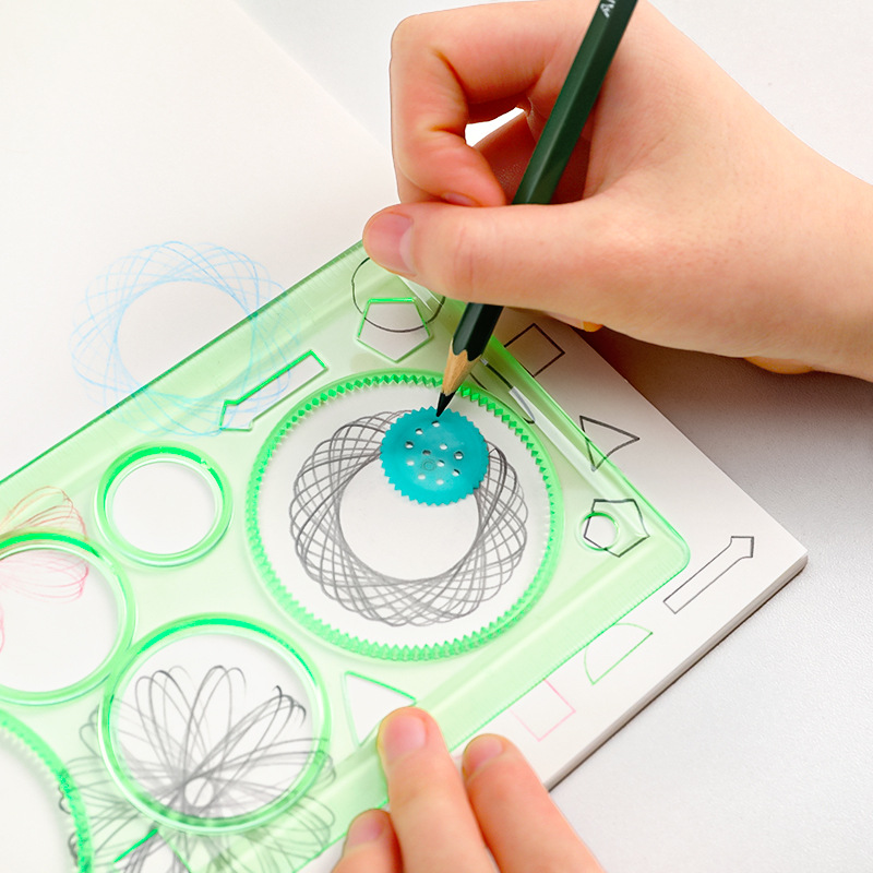 Geometry Spirograph Drawing Ru - Kid Toys And Craft recensione e prezzo